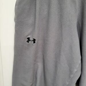 2/$30 Under Armour Grey Fleece 205381 with Rear Ankle Zipper - Med